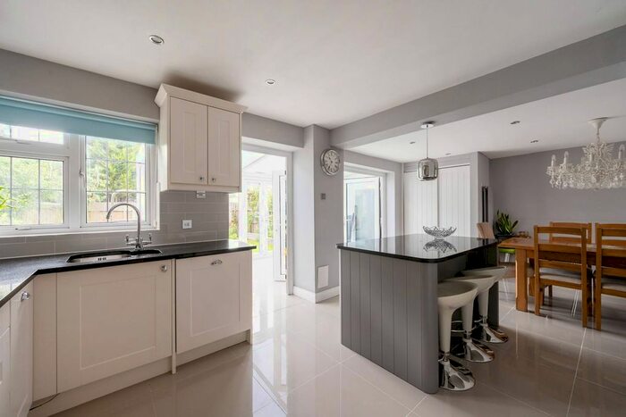 4 Bedroom Detached House To Rent In Windermere Avenue, Merton Park, London, SW19