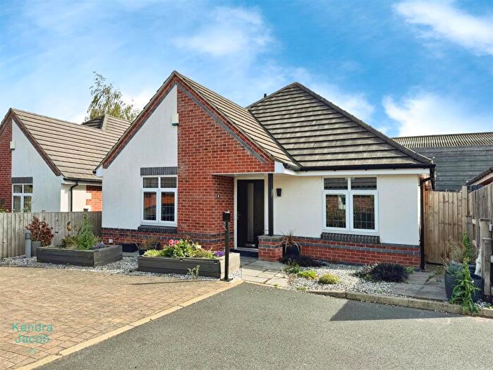 3 Bedroom Detached Bungalow For Sale In Riverside View, Warsop, Mansfield, NG20