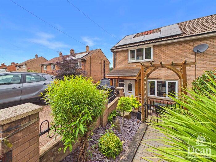 2 Bedroom Semi-Detached House For Sale In Woodland Rise, Parkend, Lydney, GL15