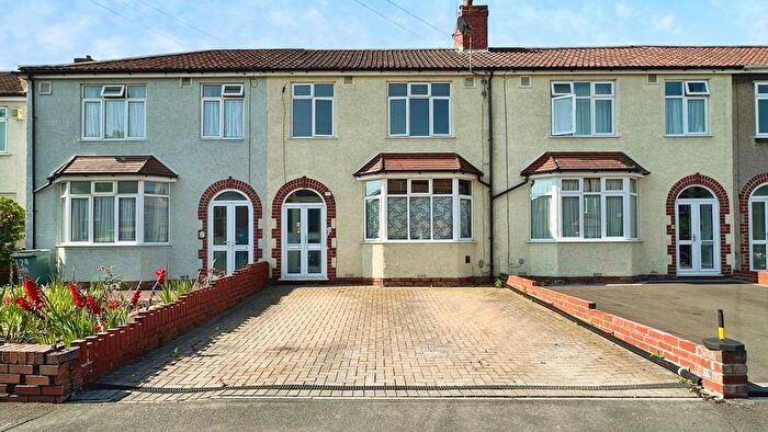 3 Bedroom Property For Sale In Chewton Close, Bristol, BS16