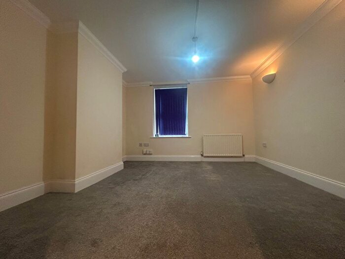 1 Bedroom Flat To Rent In Liverpool Road, Luton, LU1