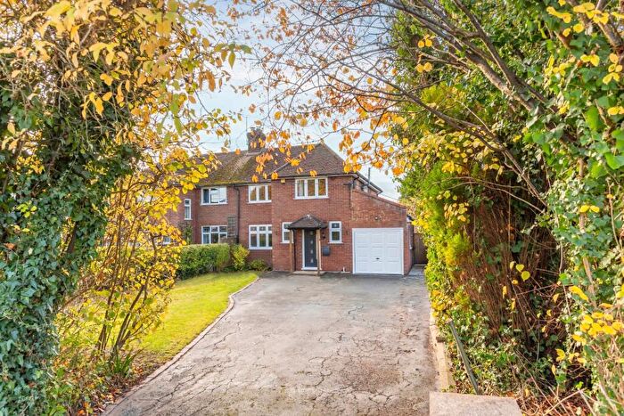 4 Bedroom Semi-Detached House For Sale In Vicarage Road, Marsworth, HP23