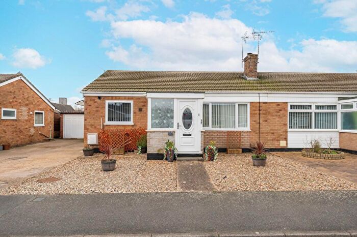3 Bedroom Semi-Detached Bungalow For Sale In Lloyds Avenue, Kessingland, NR33