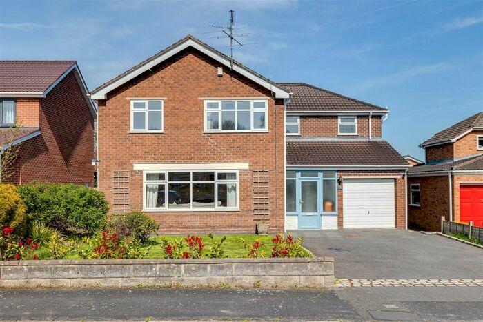 5 Bedroom Detached House For Sale In Crossfields, Tarvin, Chester, CH3