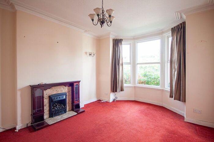 5 Bedroom Terraced House For Sale In Milton Road, Weston-Super-Mare - No Chain, BS23