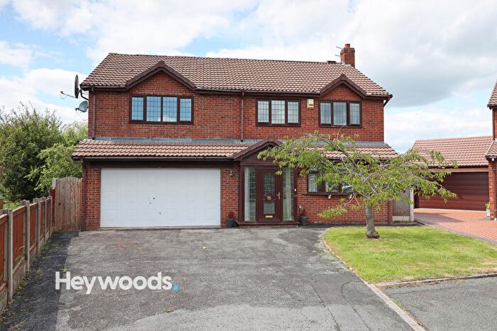 5 Bedroom Detached House To Rent In Pinehurst Close, Newcastle-under-Lyme, Staffordshire, ST5