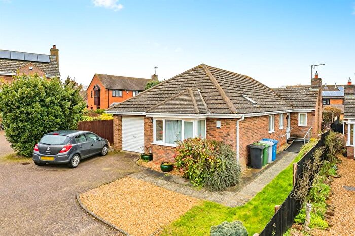 3 Bedroom Detached Bungalow For Sale In Chapel View, Broughton, Kettering, NN14