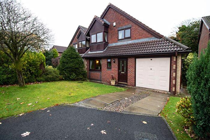 3 Bedroom Detached House For Sale In Waters Edge, Farnworth, Bolton, BL4