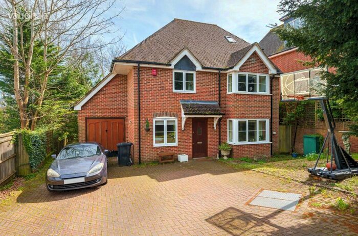5 Bedroom Detached House To Rent In Croft Road, Brighton, East Sussex, BN1
