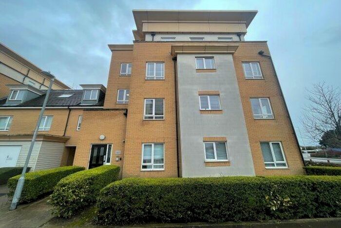 2 Bedroom Flat To Rent In Manston Road, Ramsgate, CT12