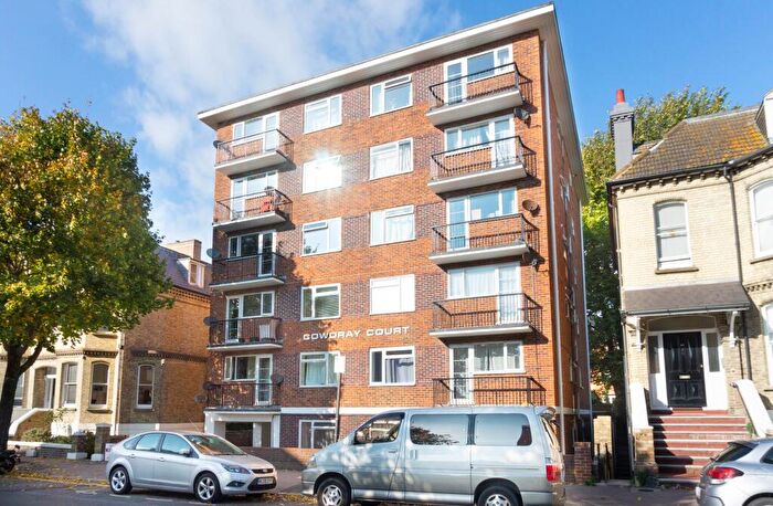 1 Bedroom Flat For Sale In Cromwell Road, Hove, BN3