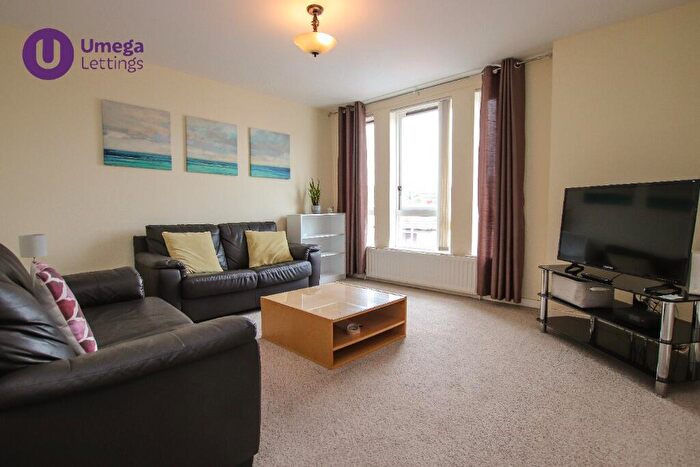 2 Bedroom Apartment To Rent In Moray Park Terrace, Meadowbank, Edinburgh, EH7