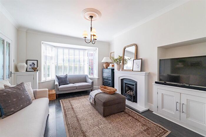 3 Bedroom End Of Terrace House For Sale In Moss Lane, Leyland, PR25