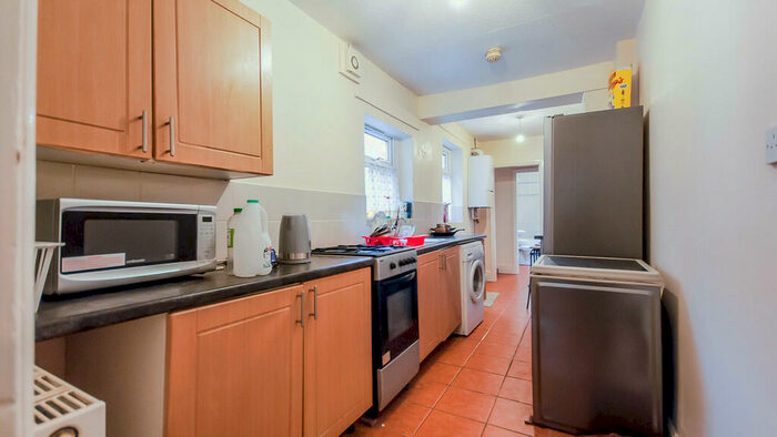 4 Bedroom Terraced House To Rent In Wallace Road, Selly Park - Student Property, B29