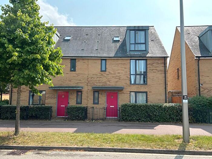 4 Bedroom Town House To Rent In Fen Street, Brooklands, MK10