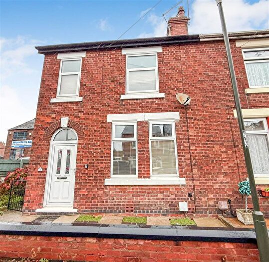 3 Bedroom Semi-Detached House For Sale In Heath Road, Ripley, DE5