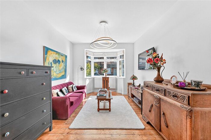 3 Bedroom Terraced House For Sale In Royston Avenue, London, E4