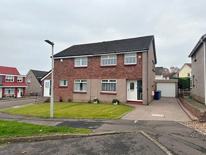 3 Bedroom Semi-Detached House To Rent In Corsock Avenue, Hamilton, ML3