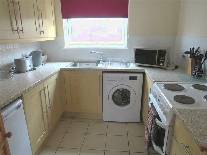 1 Bedroom Flat To Rent In Arden Grove, Ladywood, Birmingham, B16