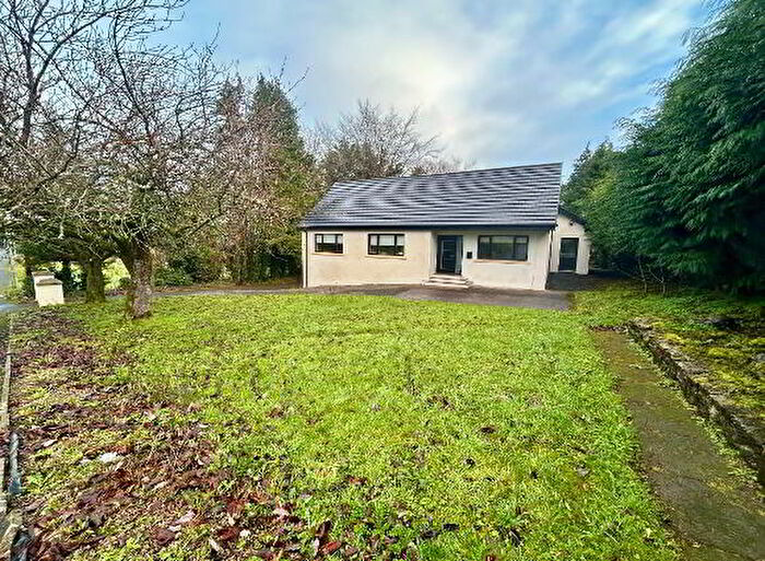 5 Bedroom Detached Chalet Bungalows For Sale In Castle Balfour Road, Lisnaskea, BT92