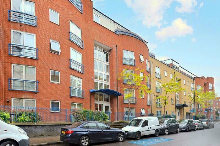 1 Bedroom Flat To Rent In Caraway Heights, Poplar High Street, Poplar, East India Dock, Blackwall Way, London, E14