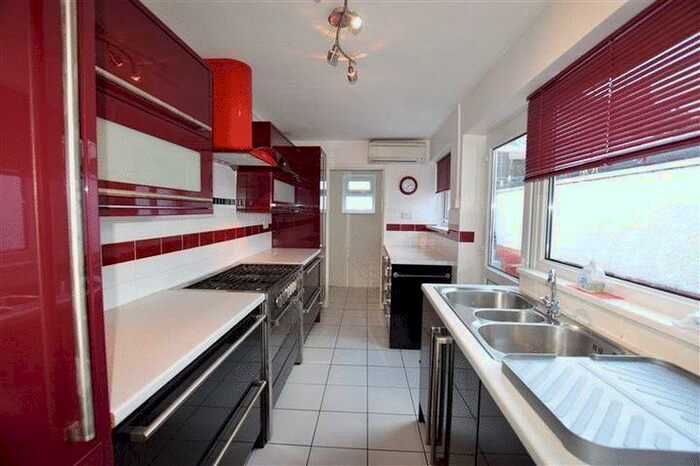 2 Bedroom Terraced House To Rent In Kitchener Street, Pontypool, NP4