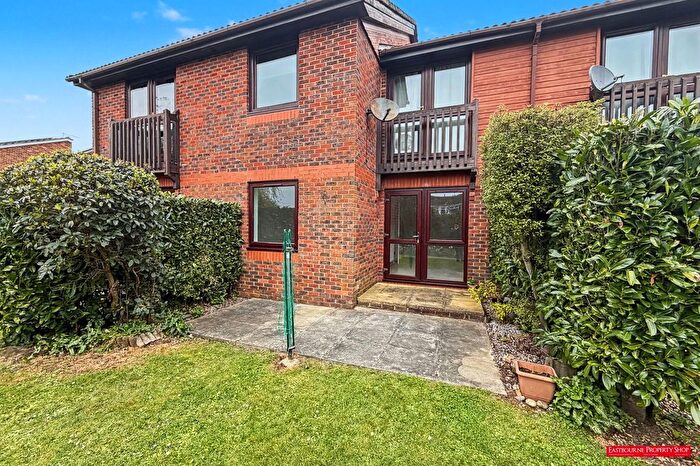 2 Bedroom Flat For Sale In Black Path, Polegate, East Sussex, BN26