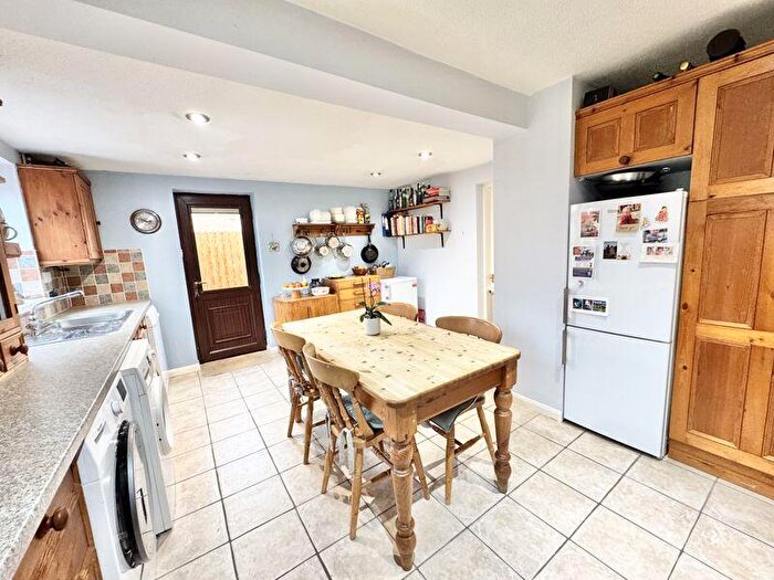 5 Bedroom Detached House For Sale In Blithfield Avenue, Loughborough, LE11