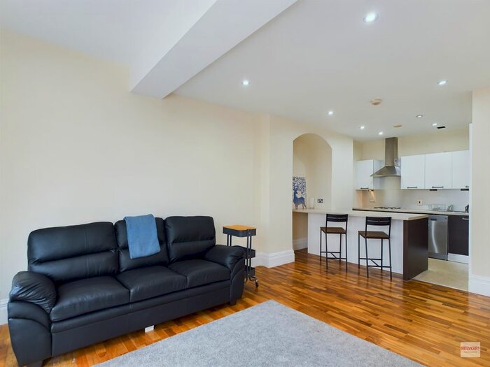 1 Bedroom Flat To Rent In High Street, City Centre, Sheffield, S1