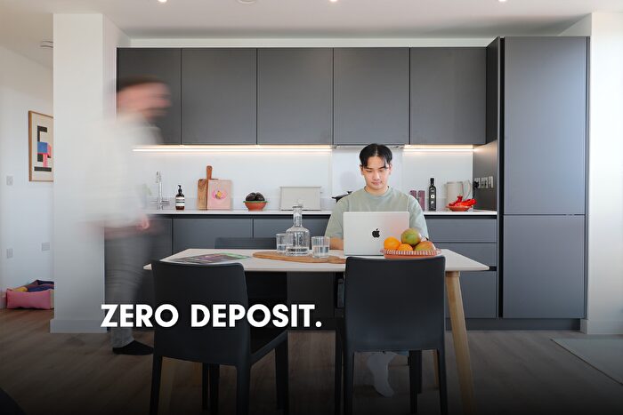 2 Bedroom Apartment To Rent In King Street, Bolton, Greater Manchester, BL4