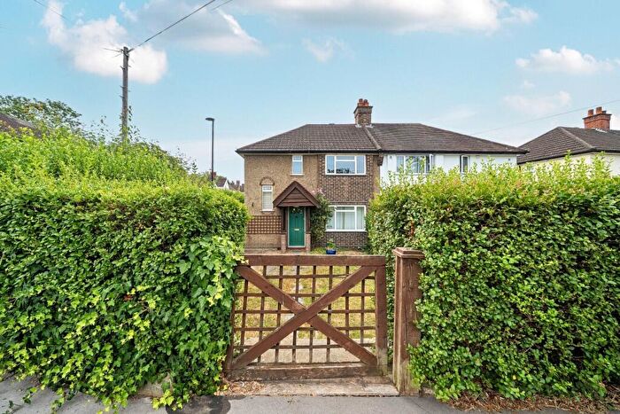 3 Bedroom Semi-Detached House For Sale In Hermitage Road, Crystal Palace, London, SE19