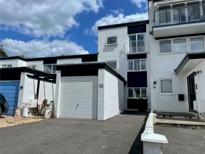 4 Bedroom Terraced House To Rent In Rushford Warren, Mudeford, Dorset, BH23