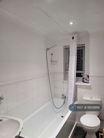 1 Bedroom Flat To Rent In Cheshunt, Cheshunt, EN8