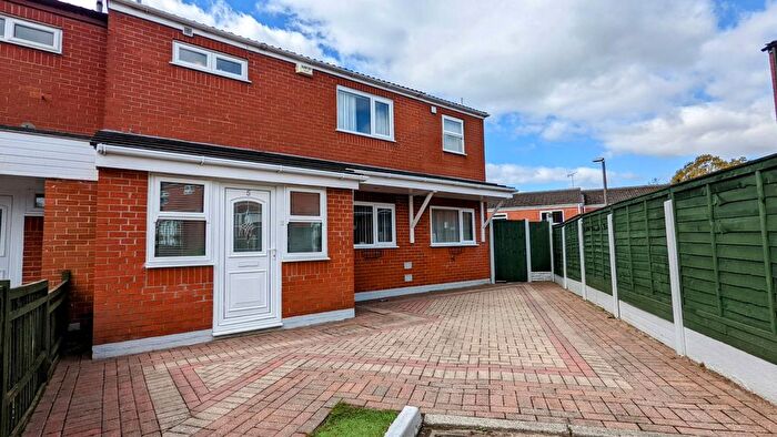 4 Bedroom End Of Terrace House For Sale In Lindholme, Skelmersdale, WN8