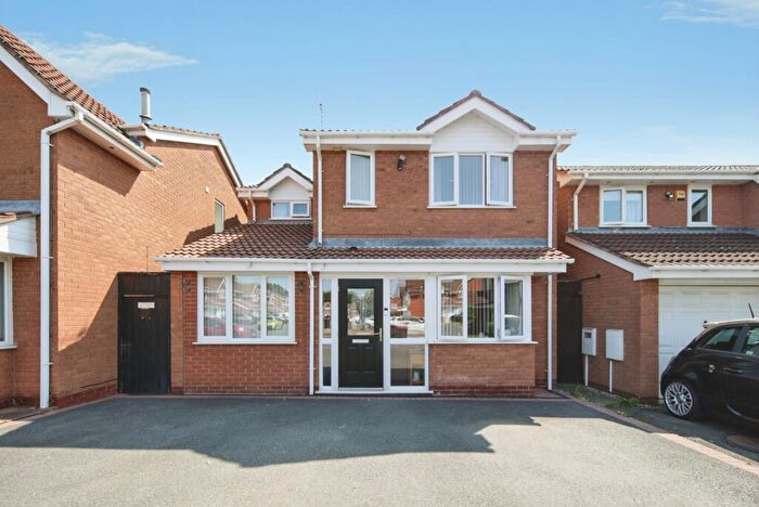 3 Bedroom Detached House For Sale In Choyce Close, Atherstone, Warwickshire, CV9