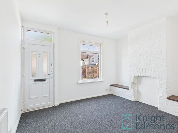 3 Bedroom Terraced House To Rent In Glanville Road, Gillingham, ME7