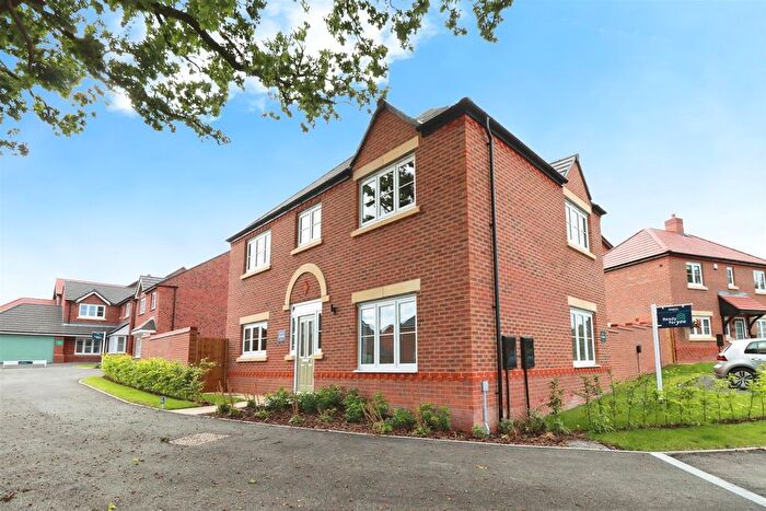 4 Bedroom Detached House For Sale In Anzac Drive, Alexandra Gardens, Crewe, CW1