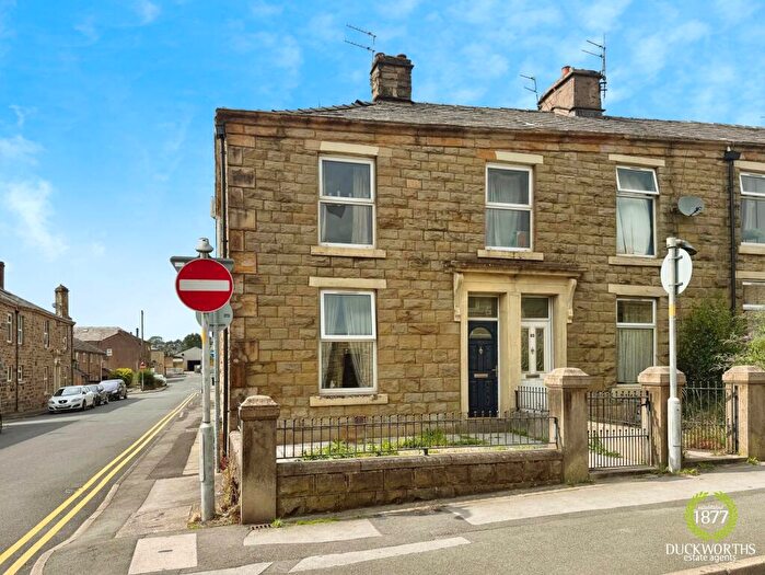 2 Bedroom End Of Terrace House For Sale In Burnley Road, Accrington, BB5