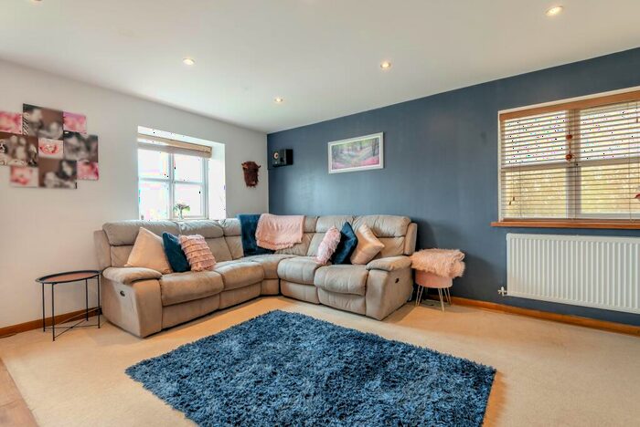 3 Bedroom Detached House For Sale In Nelson Court, Drybrook, GL17