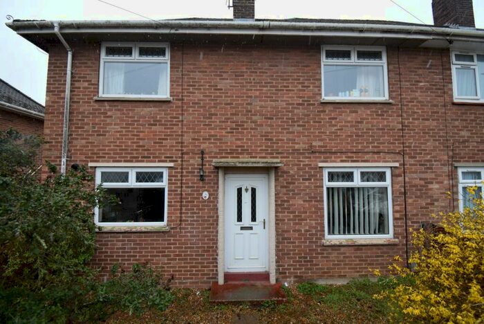 5 Bedroom Semi-Detached House To Rent In Calthorpe Road, Norwich, NR5