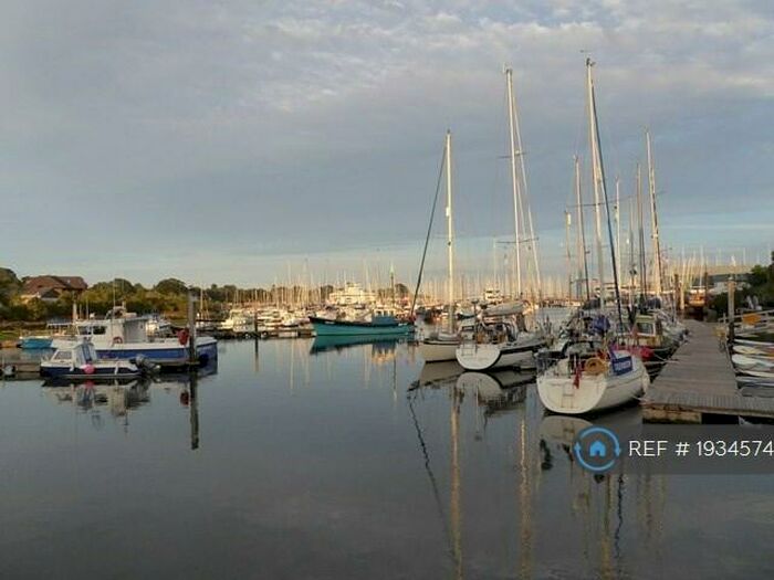 1 Bedroom Maisonette To Rent In River Court, Lymington, SO41