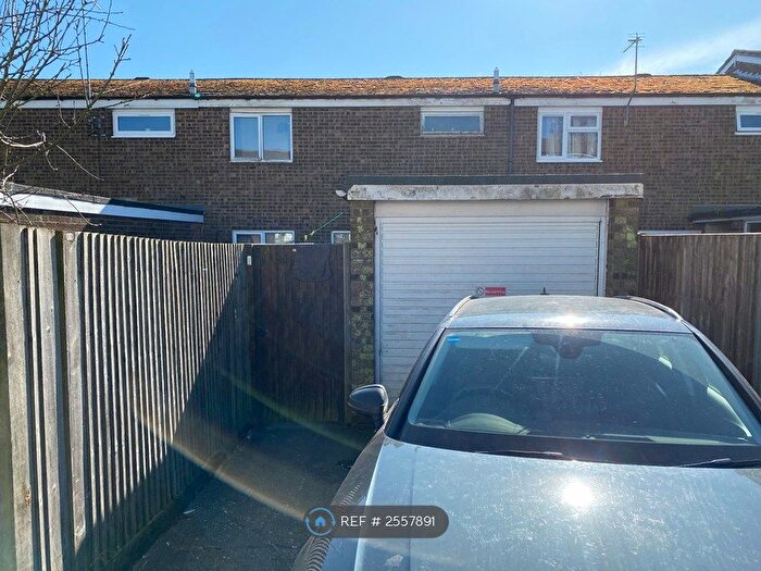 3 Bedroom Terraced House To Rent In Jessop Road, Stevenage, SG1