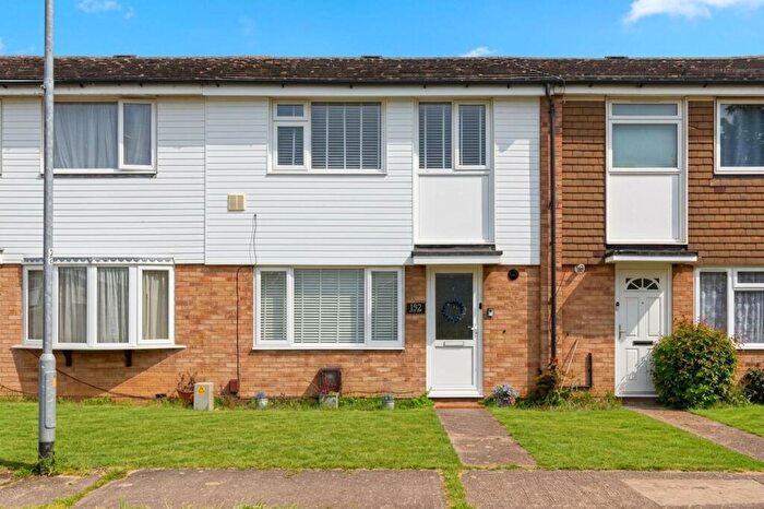 3 Bedroom Terraced House For Sale In Noakes Avenue, Chelmsford, CM2