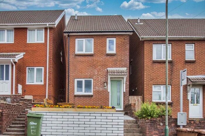 3 Bedroom Detached House To Rent In Upper Brynhyfryd Terrace, Senghenydd, CF83