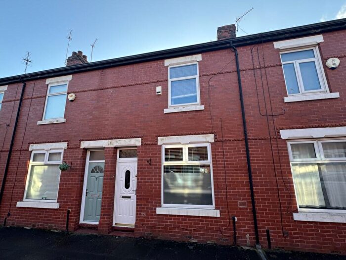 2 Bedroom Terraced House For Sale In Deyne Street, Salford, Greater Manchester, M6