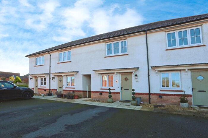 3 Bedroom Mews For Sale In Parks Close, Hartford, Northwich, CW8