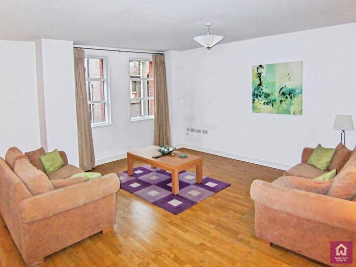 2 Bedroom Flat To Rent In The Quadrangle, Lower Ormond Street, Southern Gateway, Manchester, M1