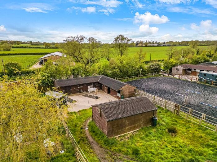 4 Bedroom Detached House For Sale In Equestrian Property, Malmesbury Road, Leigh, Wiltshire, SN6