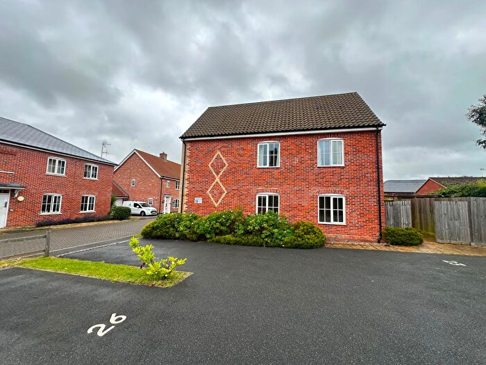 2 Bedroom Flat To Rent In Foundry Close, Glemsford, Sudbury, CO10