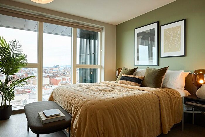 2 Bedroom Penthouse To Rent In Candleriggs, Trongate, Glasgow, G1